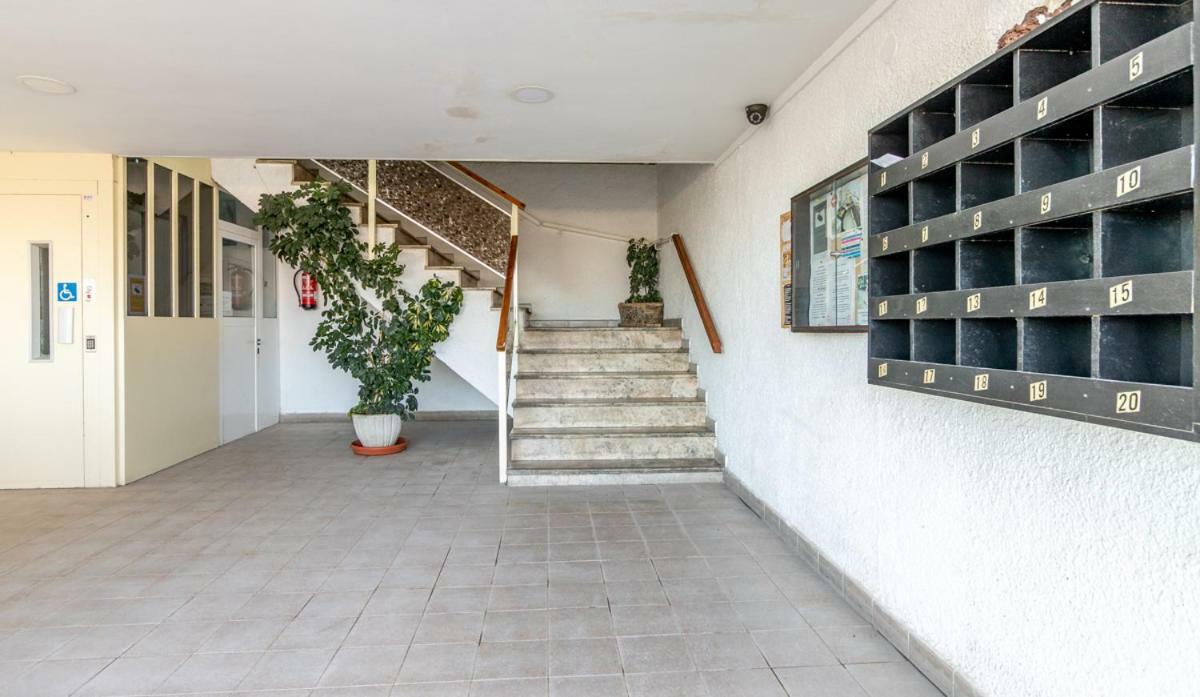Empuria Beach D-Luxe Empuriabrava Exterior photo