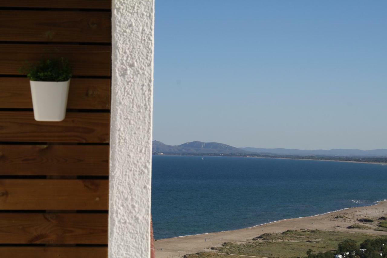 Empuria Beach D-Luxe Empuriabrava Exterior photo